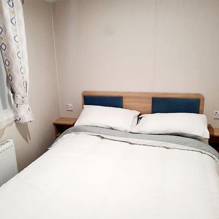 Parkview Caravan California Cliffs Great Yarmouth Exteriör bild