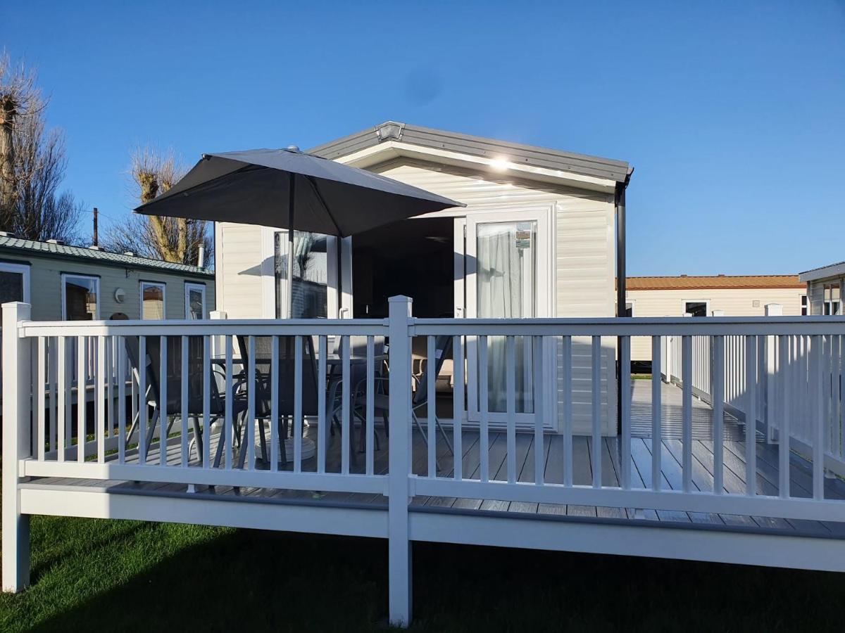 Parkview Caravan California Cliffs Great Yarmouth Exteriör bild