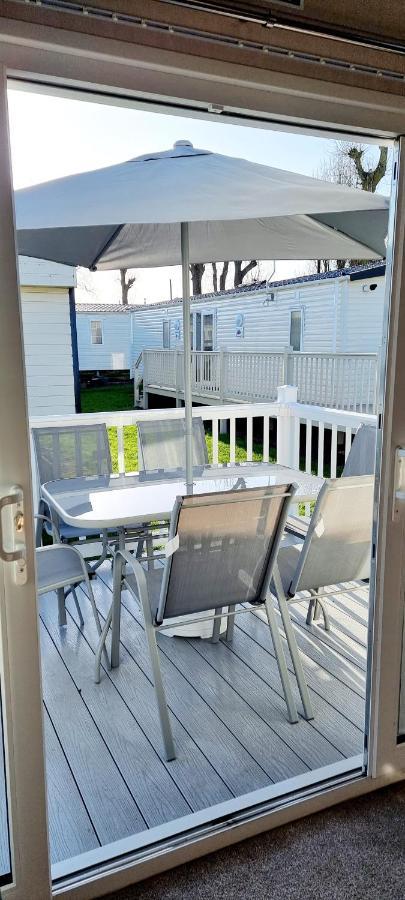 Parkview Caravan California Cliffs Great Yarmouth Exteriör bild