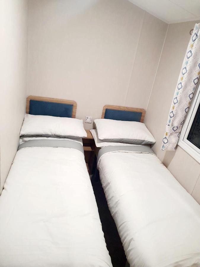 Parkview Caravan California Cliffs Great Yarmouth Exteriör bild